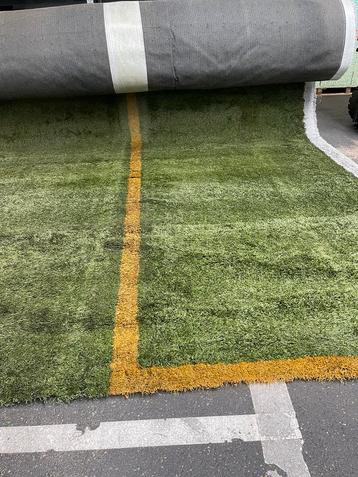 Volle Rol Kunstgras! 175m2 (3.5m x 50m) €500,- beschikbaar voor biedingen