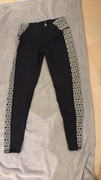 Nieuwe NIKKIE Sportlegging Maat M, Maat 38/40 (M), Zwart, Nieuw, Ophalen of Verzenden
