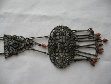 Bronsklr. Tribal Boho Ketting met Bloedkoraaltjes Nr 2 Vint beschikbaar voor biedingen
