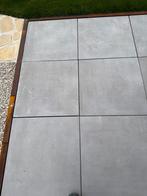 Gezocht - twee Geoceramica flow taupe tegels, Ophalen, Zo goed als nieuw