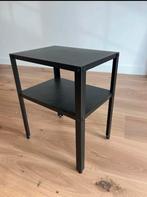 Zwart bijzettafeltje, Minder dan 55 cm, Metaal of Aluminium, Vierkant, Zo goed als nieuw