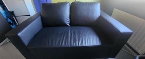 2 zitsbank, Huis en Inrichting, Banken | Bankstellen, Zo goed als nieuw, Rechte bank, Tweepersoons, Minder dan 150 cm, Minder dan 75 cm