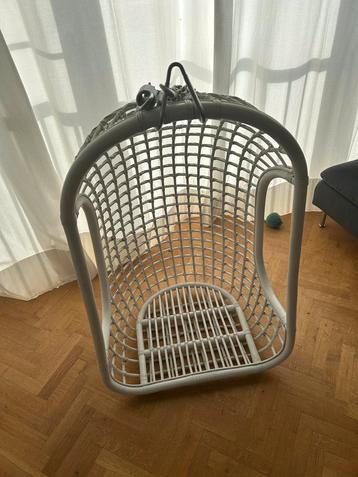 Hangstoel VT wonen beschikbaar voor biedingen