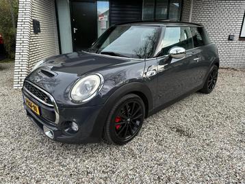 Mini Mini 2.0 Cooper S Chili Serious Business 2x pano Automa