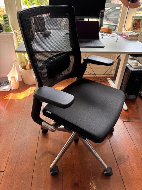 Bureaustoel  – Ahrend Verta Home 2020, Huis en Inrichting, Bureaustoelen, Zo goed als nieuw, Bureaustoel, Zwart, Ergonomisch, Ophalen