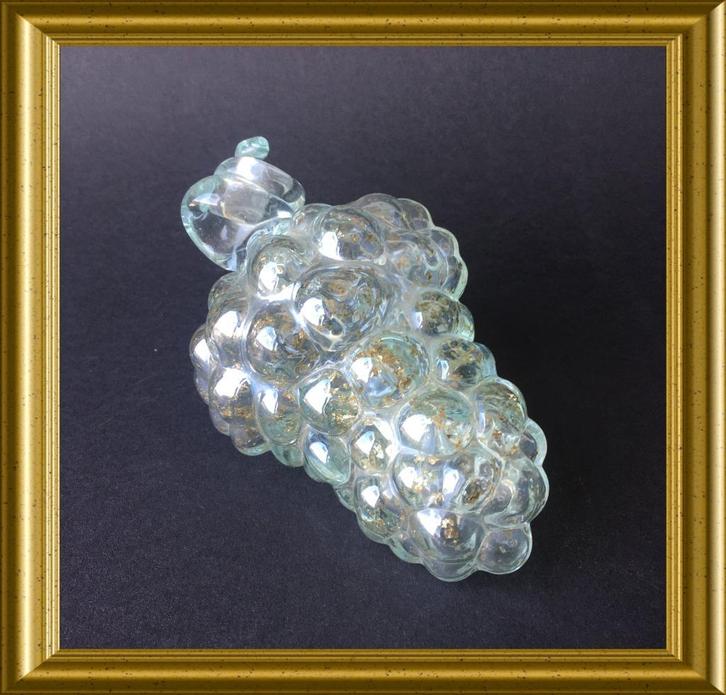 Oude glazen druiventros met kleine goudsnippers, Antiek en Kunst, Antiek | Glas en Kristal, Ophalen of Verzenden