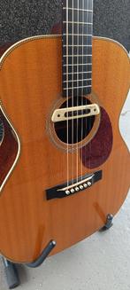 Martin OM-28V uit 2000 in geweldige staat, Ophalen, Gebruikt, Western- of Steelstringgitaar, Met koffer