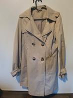 Beige trenchcoat maat 44 (meer maat 38/40), Kleding | Dames, Jassen | Zomer, Beige, Maat 38/40 (M), Ophalen of Verzenden, Zo goed als nieuw