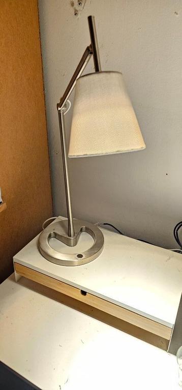 Ikea NYFORS bureaulamp beschikbaar voor biedingen