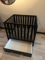 Zwarte box met lade (hoogte verstelbaar), Kinderen en Baby's, Ophalen, Zo goed als nieuw, Lade