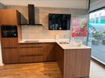 Showroomkeuken, Ophalen, Nieuw, Graniet of Steen, Hoekkeuken