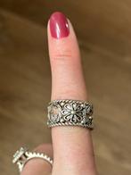 Gucci ring, Sieraden, Tassen en Uiterlijk, Ringen, Ophalen of Verzenden, Zo goed als nieuw, 17 tot 18, Dame