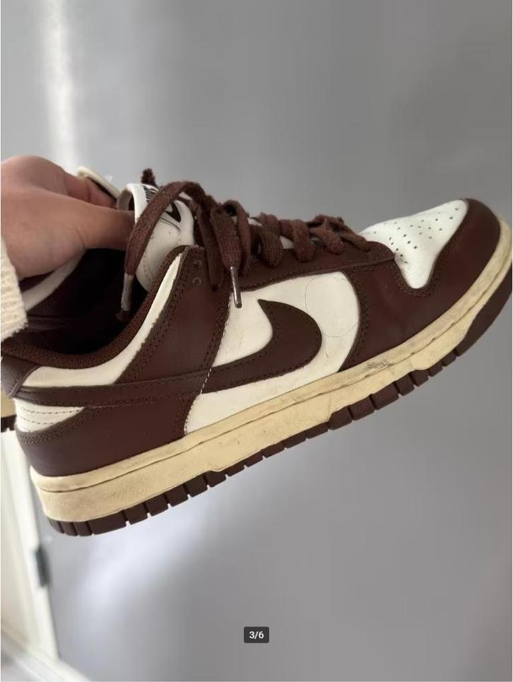 Nike Dunkin Low | Dames | Bruin + Roze | Maat 38 1/2, Kleding | Dames, Schoenen, Gedragen, Sneakers of Gympen, Bruin, Ophalen of Verzenden
