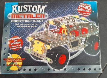 Autoset, tegen een kleine bijdrage voor het goede doel beschikbaar voor biedingen