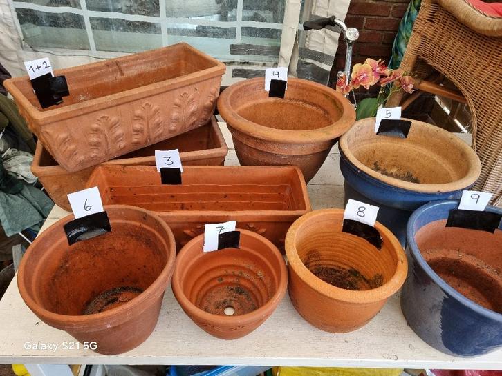 bloempotten terra cotta, Tuin en Terras, Bloempotten, Gebruikt, Terracotta, Binnen, Balkon, Tuin, Minder dan 40 cm, 25 tot 40 cm
