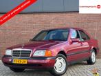 Mercedes-Benz C-Klasse 180 | SCHUIFDAK! | UNIEKE STAAT!, Auto's, Oldtimers, Zwart, 1799 cc, 122 pk, Mercedes-Benz