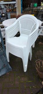 7 witte stapelstoelen van kunststof, Ophalen, Gebruikt, Wit