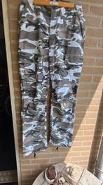 LEGER CAMOUFLAGE BROEK IN SIZE S., Ophalen, Landmacht, Nederland, Kleding of Schoenen