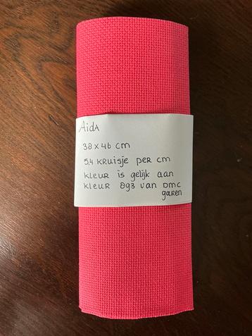 Aida stramien. Fuchsia roze / koraal kleur 🌷 beschikbaar voor biedingen