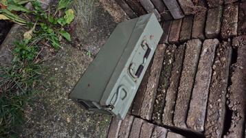 MG munitie kist (1) beschikbaar voor biedingen