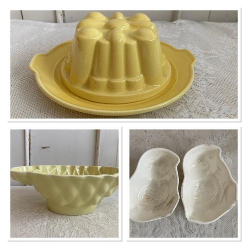 Pasen / Brocante gele puddingvormen &  vormpjes  kuikentjes, Antiek en Kunst, Curiosa en Brocante, Ophalen of Verzenden