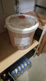 Waterbestendige Lijm Emmer - KOR-LOK 132, Doe-het-zelf en Verbouw, Ophalen, Gebruikt, Bak of Kist, Minder dan 50 cm