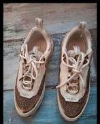 Kurt geiger sneakers goudkleurige uurtje gedragen, Ophalen of Verzenden, Schoenen