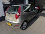 Fiat Punto 1.2 Young, Voorwielaandrijving, Gebruikt, 1242 cc, 4 cilinders