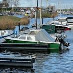 Kajuit boot, Watersport en Boten, Motorboten en Motorjachten, Benzine, Buitenboordmotor, Polyester, Gebruikt