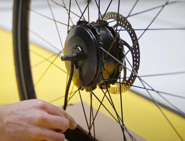 S2 / Front wheel checked / Voorwiel gecontroleerd / VanMoof, Fietsen en Brommers, Fietsaccessoires | Overige Fietsaccessoires