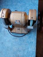 Werkbankslijpmachine Black & Decker, Doe-het-zelf en Verbouw, Gereedschap | Slijpmachines, Ophalen, Gebruikt, Minder dan 700 watt