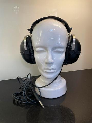 PIONEER SE-205 1970’s Coconut Headphones beschikbaar voor biedingen