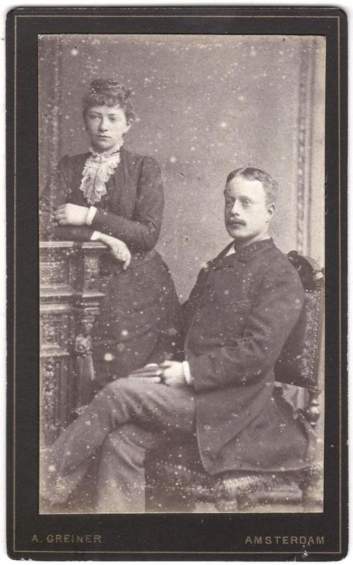 CDV - Echtpaar - Foto Greiner Amsterdam, Verzamelen, Foto's en Prenten, Gebruikt, Foto, Overige onderwerpen, Voor 1940, Ophalen of Verzenden