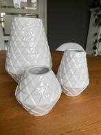 HEMA witte vazen 3 stuks, Huis en Inrichting, Woonaccessoires | Vazen, Wit, Aardewerk of Porselein, Ophalen of Verzenden, Zo goed als nieuw