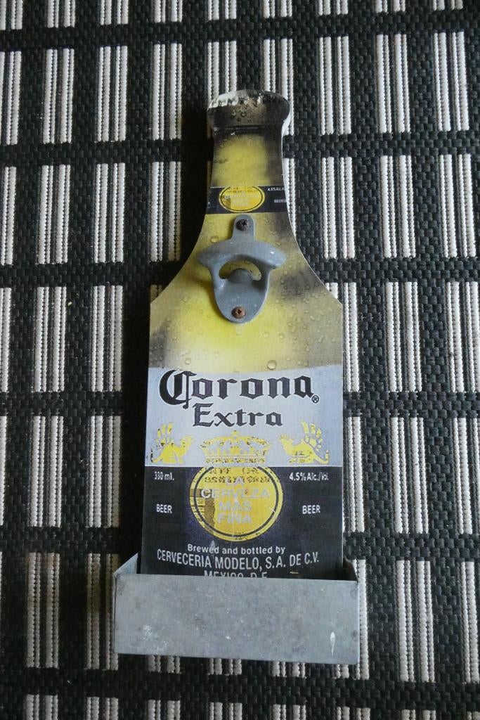 Bierreclame / Corona openener met opvangbakje, Verzamelen, Biermerken, Verzenden, Gebruikt, Flesopener, Overige merken