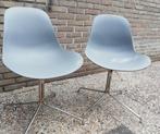 Stoel. Vintage design stoel. Kunststof/verchroomd. 2 stuks., Twee, Kunststof, Vintage, Zo goed als nieuw