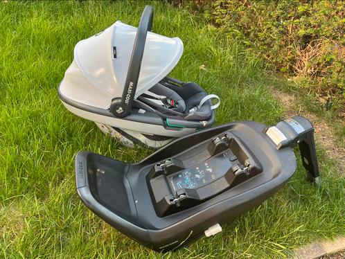 Maxi cosi coral i-size met isofix, voetenzak en muskietennet, Kinderen en Baby's, Autostoeltjes, Zo goed als nieuw, Maxi-Cosi