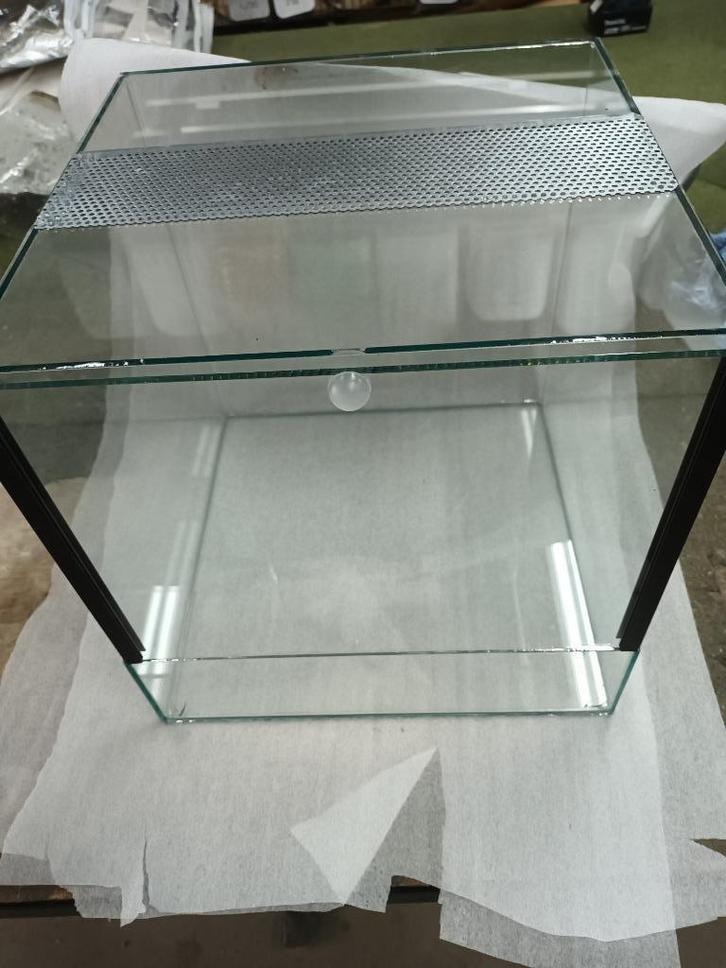 Spinnen terrarium valdeur 25*25*25 cm NIEUW, Dieren en Toebehoren, Insecten en Spinnen, Spin of Schorpioen