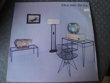 Elton john the fox beschikbaar voor biedingen