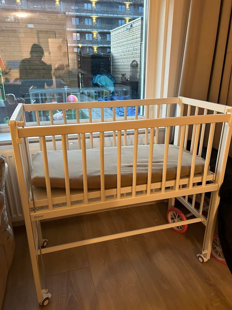 Co sleeper wieg., Kinderen en Baby's, Babywiegjes en Ledikanten, Ophalen, Zo goed als nieuw, Wieg