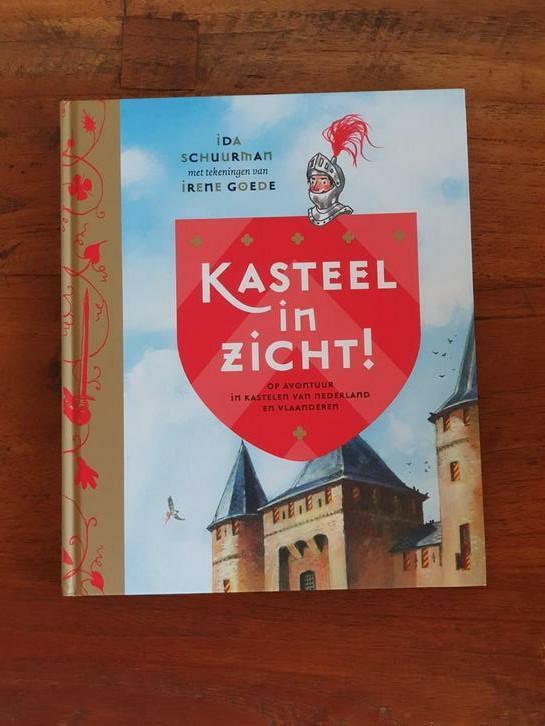 Ida Schuurman - Kasteel in zicht!, Boeken, Kinderboeken | Jeugd | onder 10 jaar, Zo goed als nieuw, Fictie algemeen, Ophalen of Verzenden