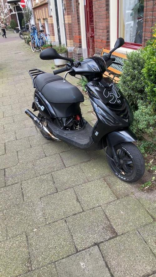 Zip 70lc runner blok warmloper, Fietsen en Brommers, Scooters | Piaggio, Gebruikt, Zip, Maximaal 25 km/u, Tweetakt, Ophalen