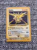Zapdos - Holo - 16/102 - Base set, Hobby en Vrije tijd, Verzamelkaartspellen | Pokémon, Ophalen of Verzenden, Gebruikt, Losse kaart