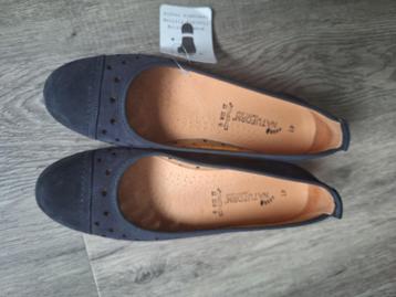 Ballerina leer nieuw blauw maat 41 beschikbaar voor biedingen