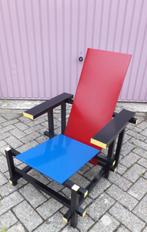 Rietveld stoel, Ophalen