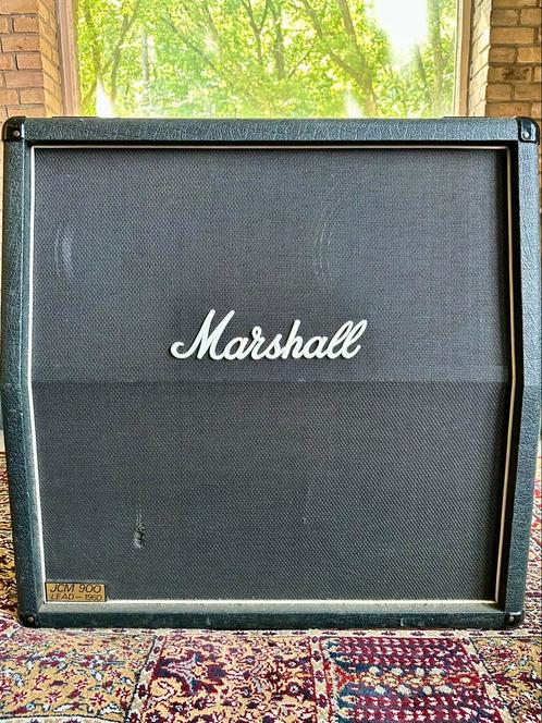 Marshall JCM900 LEAD 1960A cabinet, Muziek en Instrumenten, Versterkers | Bas en Gitaar, Zo goed als nieuw, 100 watt of meer, Ophalen