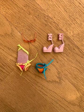 Winx Club Flora Beach Accessoires  beschikbaar voor biedingen