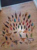 Ruim 60 dino's, Ophalen of Verzenden