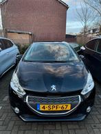 Peugeot 208 1.2 VTI 60KW 5-D 2-TR 2013 Zwart, 40 €/maand, 1199 cc, Zwart, Origineel Nederlands