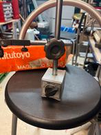 Mitutoyo Magnetische Meetstandaard. Type 7011sn, Doe-het-zelf en Verbouw, Ophalen of Verzenden
